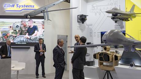 Скандал с откатами в НАТО: контракты с крупнейшим израильским оружейником приостановлены